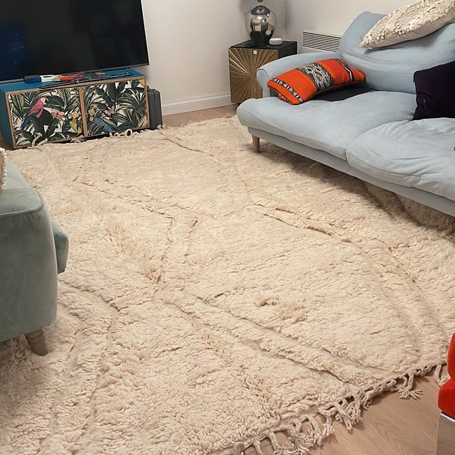 The Beni Ourain rugs are made from 100 sheep wool and are naturally d