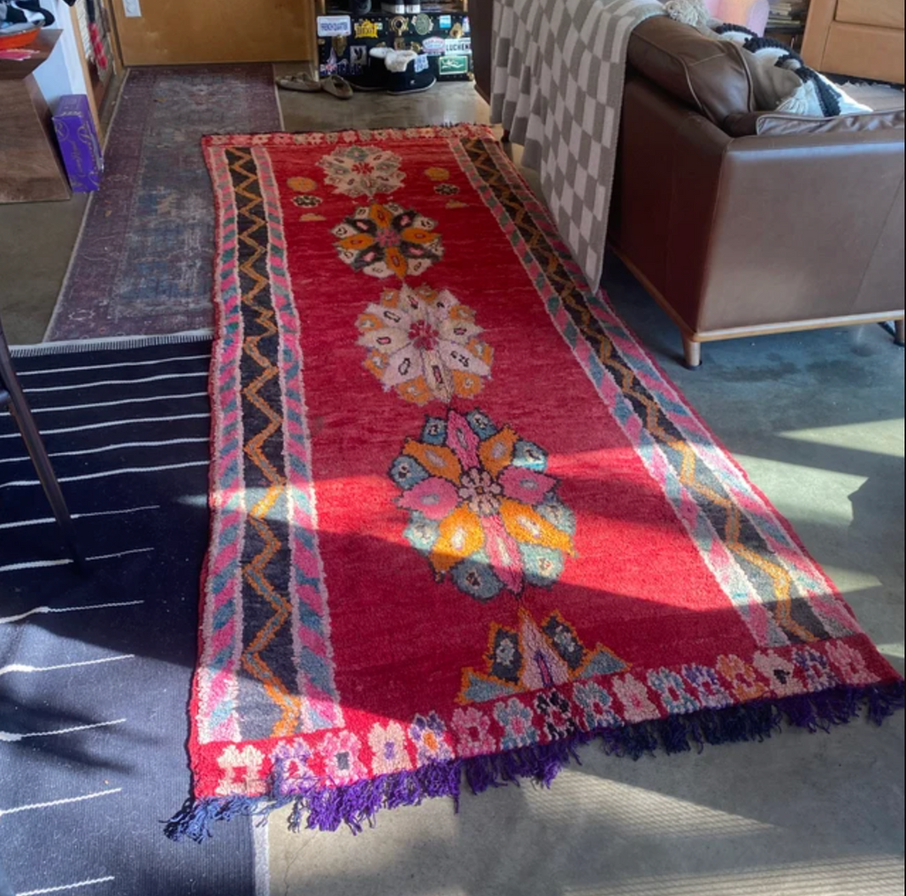 Vintage Moroccan Rug: Timeless Beauty for Your Home