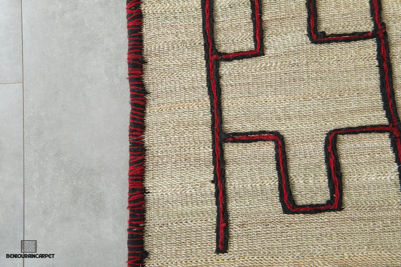 Custom Moroccan hssira rug - Handmade palm leaf mat with red and black wool design