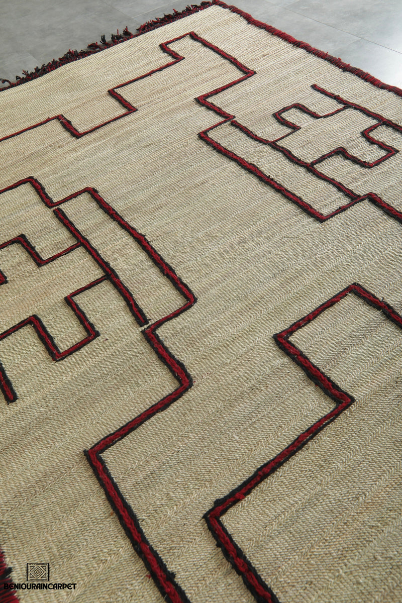 Custom Moroccan hssira rug - Handmade palm leaf mat with red and black wool design