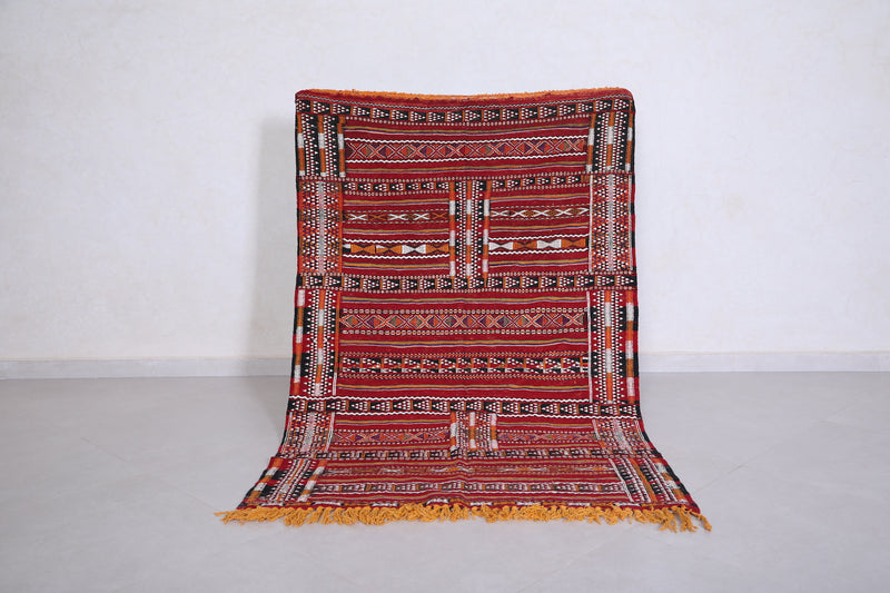Handwoven Moroccan Rug 3.7 FT X 5.6 FT – Vibrant Berber Design - Handwoven Kilim