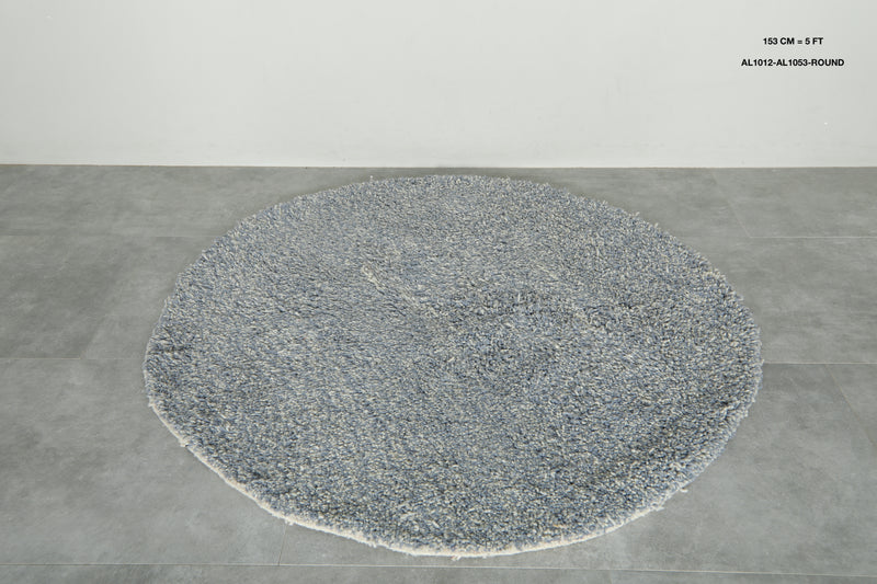 Round Moroccan shag rug in gray & white - 5 FT