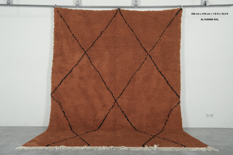 Handwoven Moroccan beni ourain rug – Rich brown wool with black diamond pattern - 7.8 ft x 10.3 ft