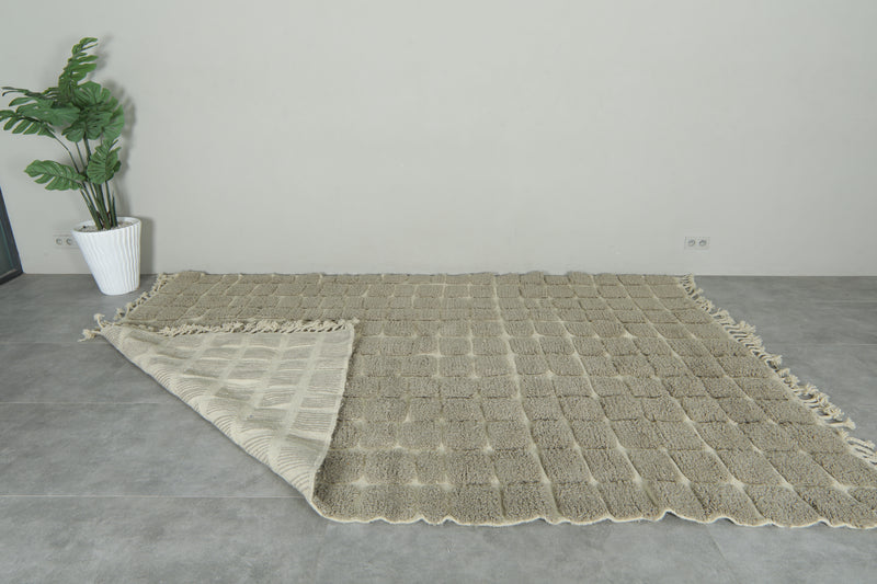 Moroccan handwoven wool rug - White & grey checkered design - 7.6 ft x 11 ft