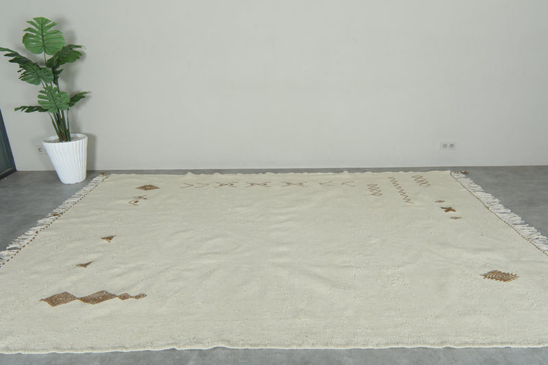 Elegant Minimalist Moroccan Rug- Custom Handwoven Rug - Kilim Rug - custom moroccan rugs