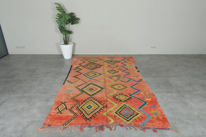 Orange azilal rug - Moroccan wool carpet with geometric diamonds - 5.6 ft x 9.4 ft