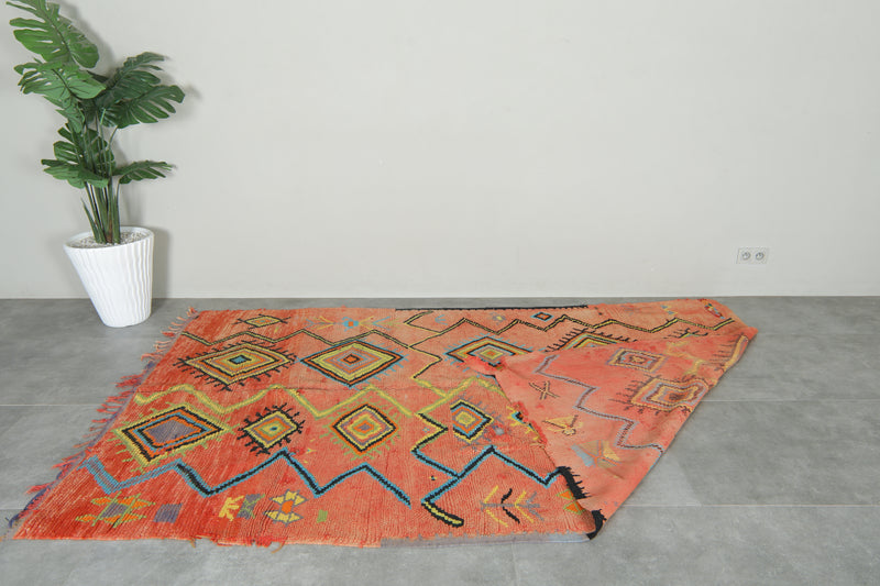 Orange azilal rug - Moroccan wool carpet with geometric diamonds - 5.6 ft x 9.4 ft