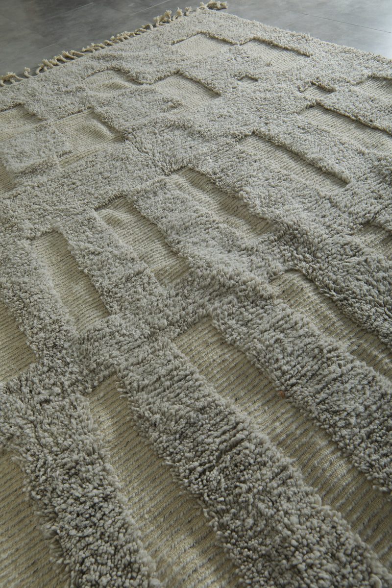 Handwoven Moroccan rug – Custom wool rug