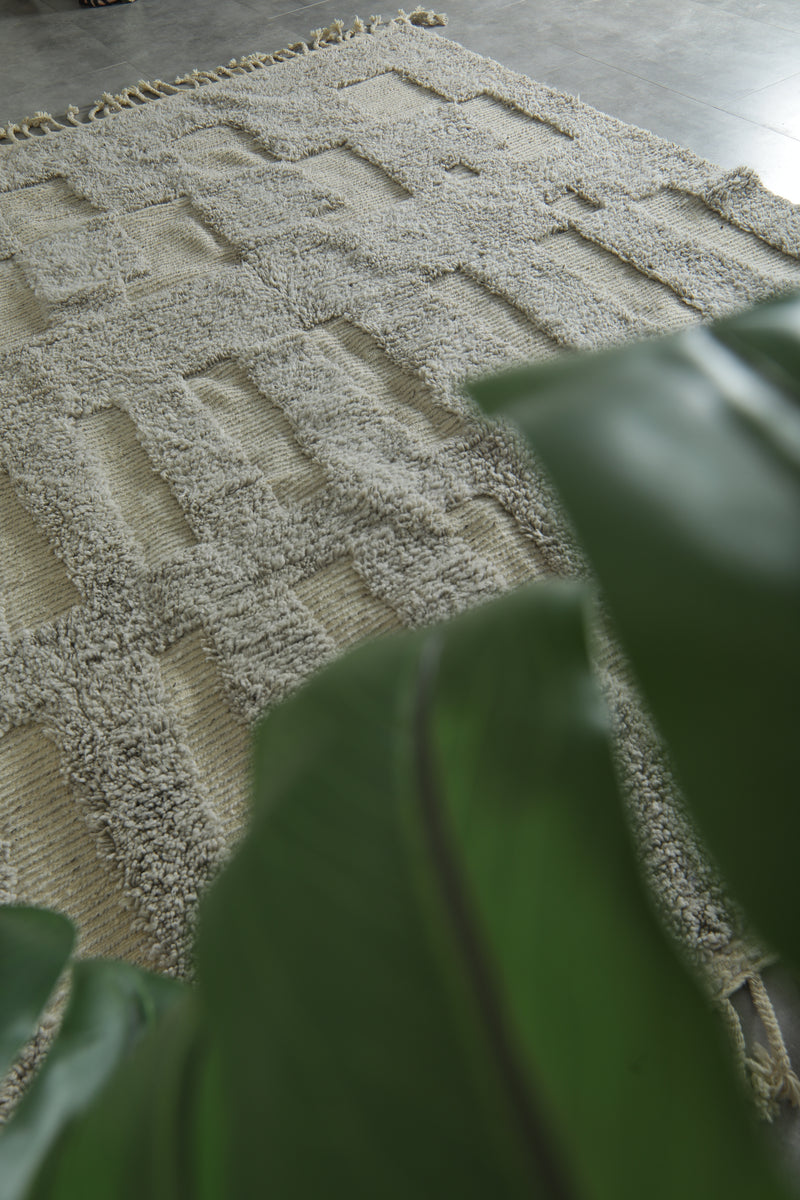 Handwoven Moroccan rug – Custom wool rug