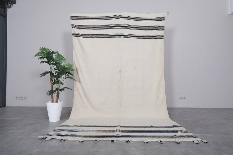 Handwoven Cream & Black Kilim Rug - 6 FT X 9.5 FT - Handwoven Kilim