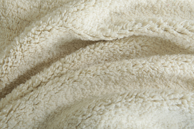 White wool rug - Minimalist handwoven Moroccan style - 7.1 ft x 8.3 ft