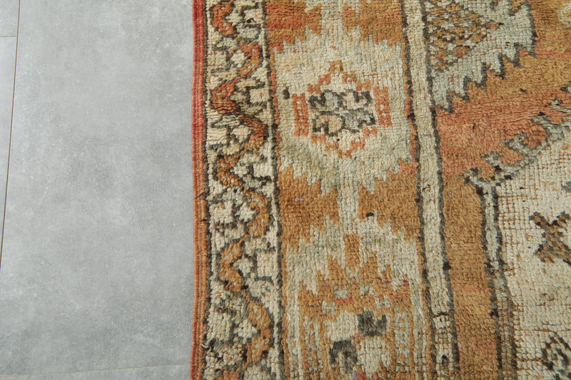 Abstract azilal rug - Authentic Moroccan wool area rug - 6.1 feet x 10.7 feet