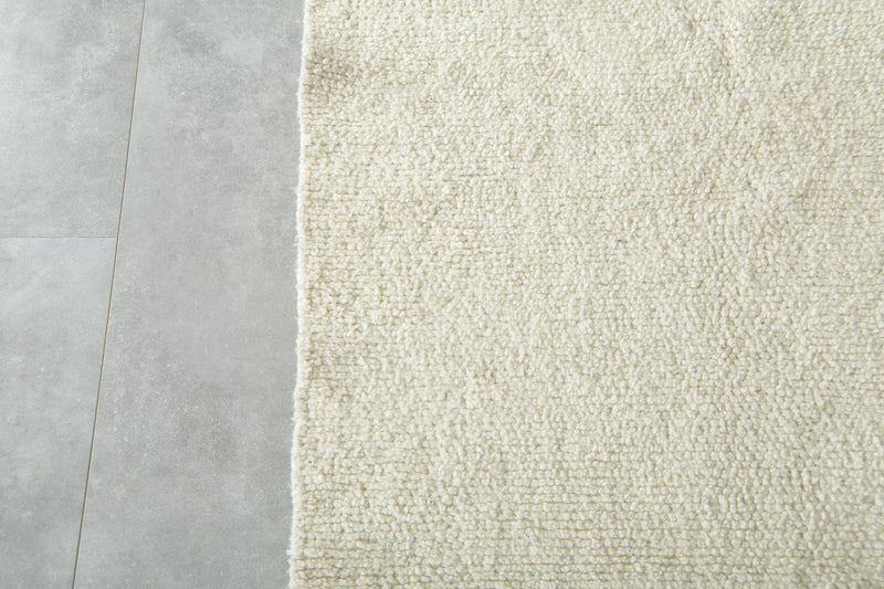 Minimalist white Moroccan wool rug - Handwoven beni ourain style - 6.3 ft x 8.9 ft