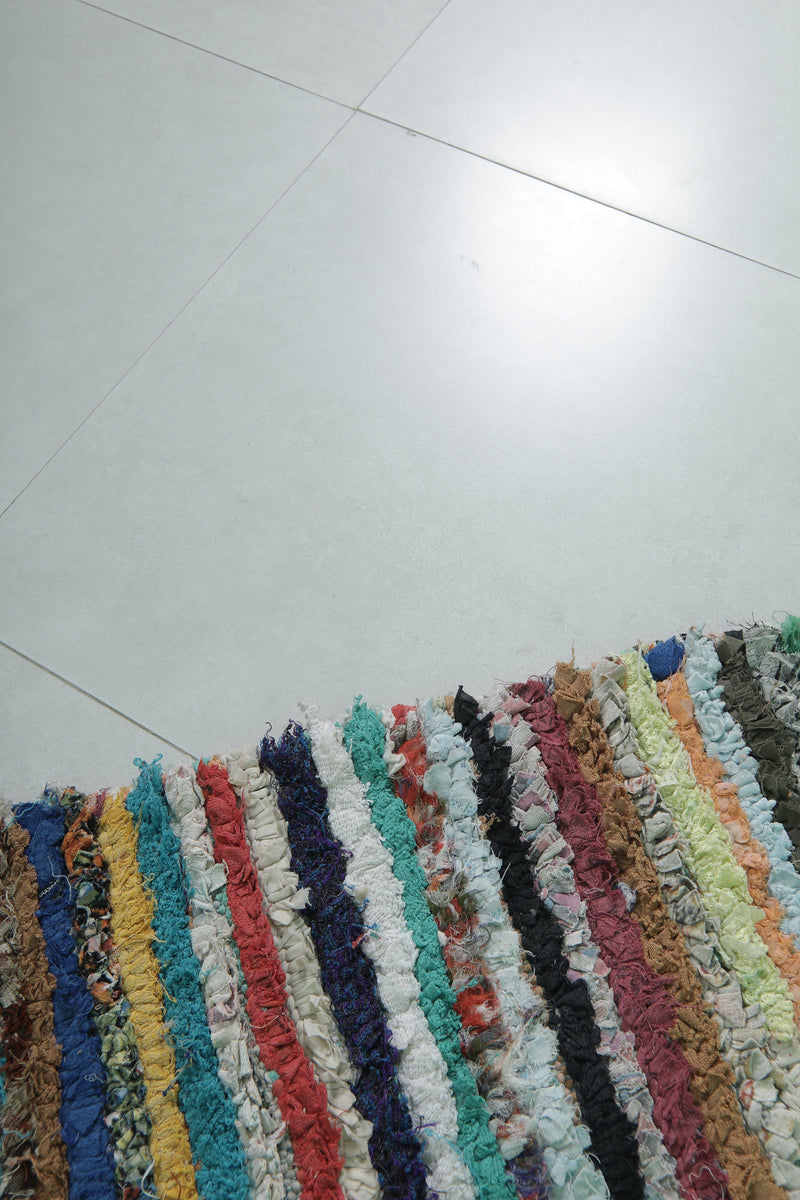 Moroccan Boucherouite Rug - 4.9x6 ft | Handwoven Striped Design - Boucherouite rug