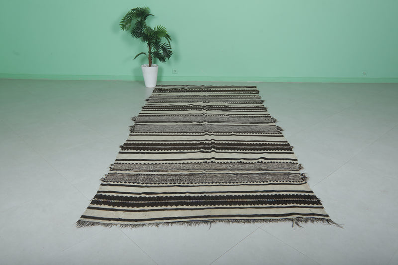 Handwoven Kilim Rug 4.9 FT x 10.7 FT – Elegant Black and White Design - Handwoven Kilim