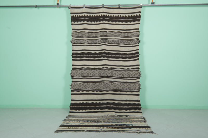 Handwoven Kilim Rug 4.9 FT x 10.7 FT – Elegant Black and White Design - Handwoven Kilim