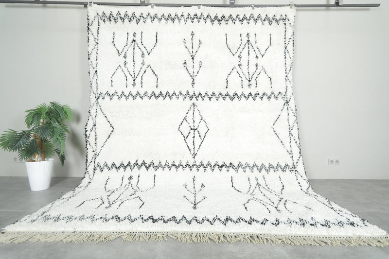White beni ourain rug with black geometric design - Custom size - custom moroccan rugs