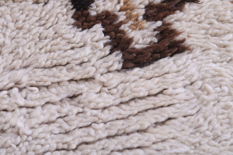 Moroccan Rug - 2.3 X 5.7 Feet | Handwoven Berber Wool Carpet - Boucherouite Rugs