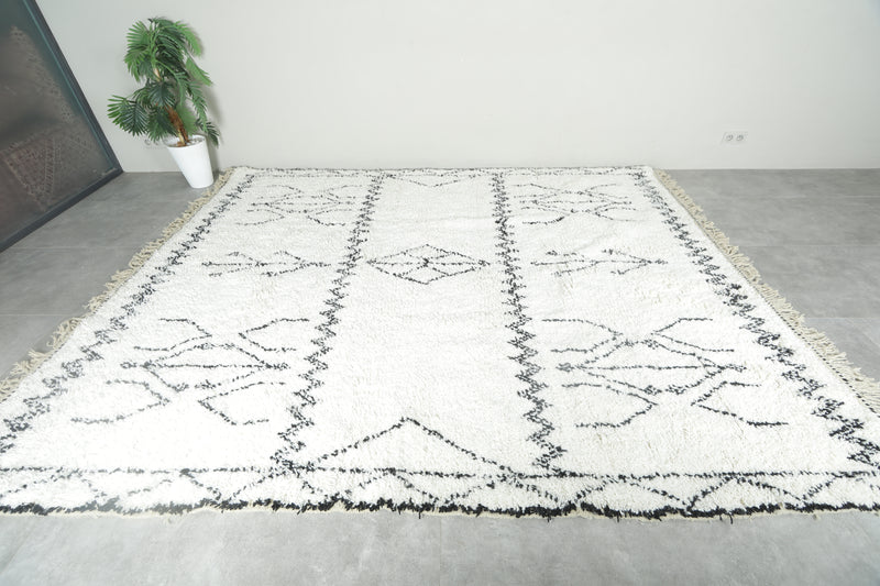 White beni ourain rug with black geometric design - Custom size - custom moroccan rugs