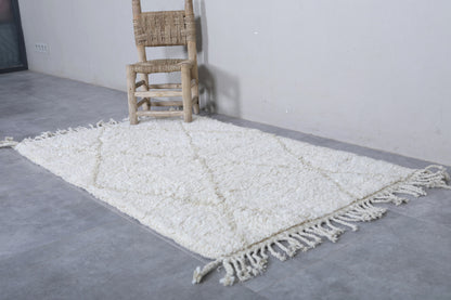 Moroccan rug 2.9 X 5 Feet