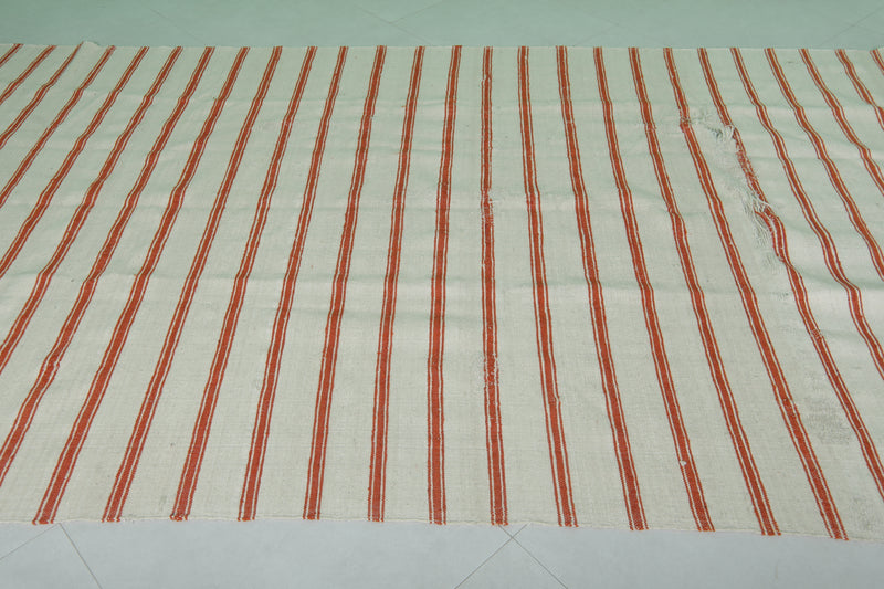 Hand-knotted Moroccan rug 6.2 FT x 13.1 FT - 