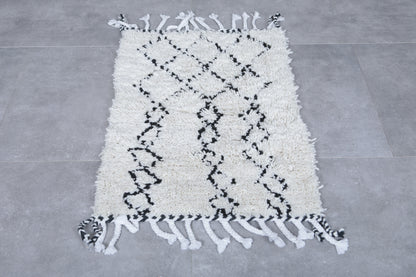 Moroccan rug 1.9 X 3 Feet