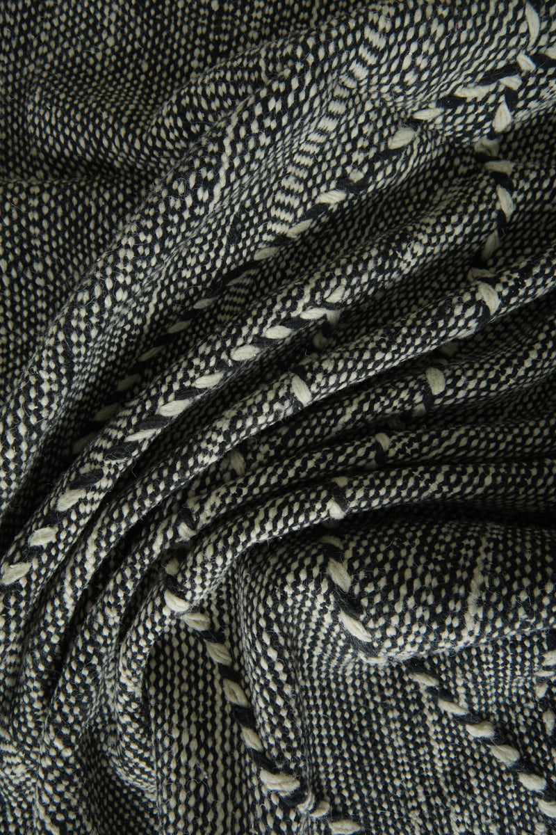 Black & white Moroccan flatwoven rug - 6.3 ft x 10.2 ft