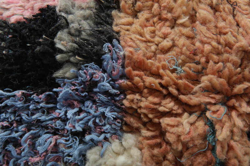 Geometric Moroccan rug - Handmade wool carpet - 3.2 ft x 4.8 ft