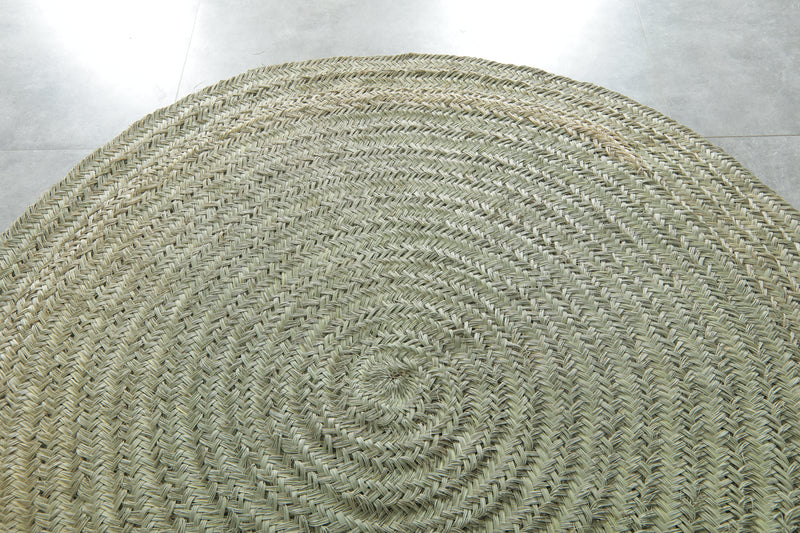 Round Moroccan Straw Rug – Handmade Palm Leaf Mat – Natural Boho Woven Floor Decor