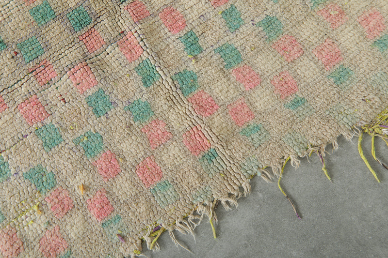 Beige Moroccan rug with pink & green checkered design - 3.2 ft x 5.5 ft