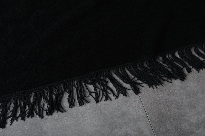 Handmade Moroccan black wool rug – Custom beni ourain carpet