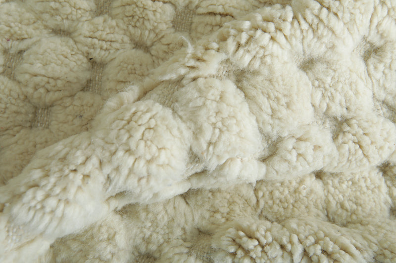 White Moroccan beni ourain rug - 3.5 ft x 5.2 ft