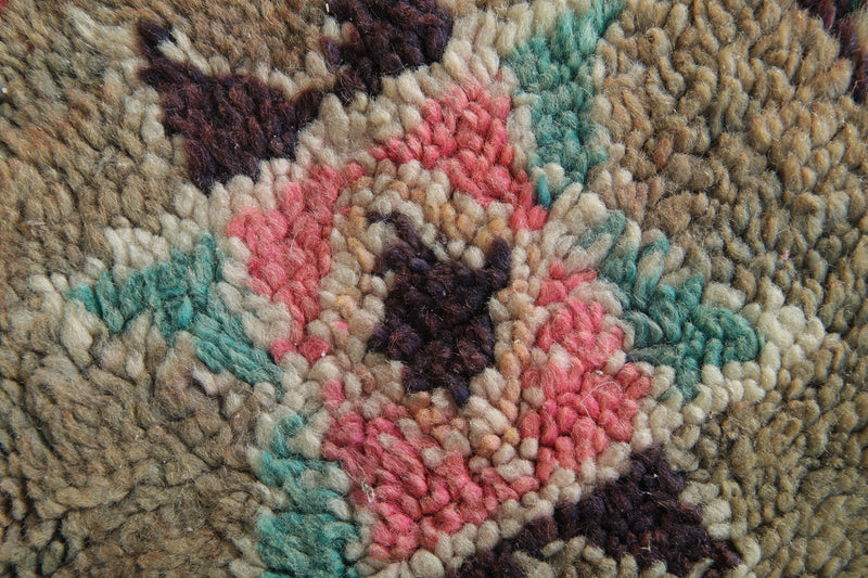 Beige Moroccan distressed medallion rug - 2.8 ft x 4.1 ft