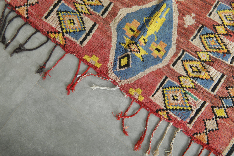 Geometric hand-knotted Moroccan Berber rug - 4 ft x 6.7 ft