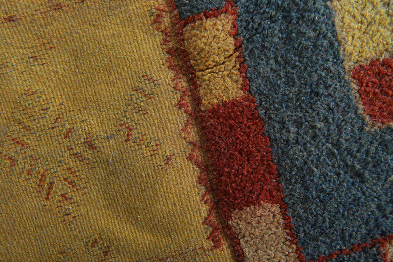 Handmade Moroccan geometric wool rug - 4.9 ft x 8.7 ft