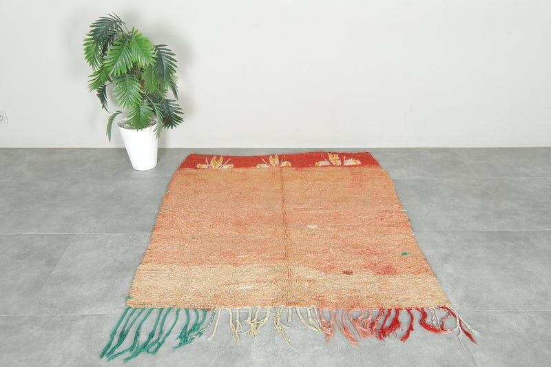 Geometric beige area rug - Moreccan wool carpet - 4.5 ft x 5 ft