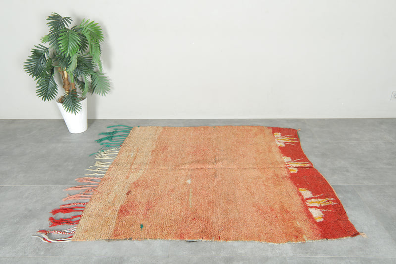 Geometric beige area rug - Moreccan wool carpet - 4.5 ft x 5 ft