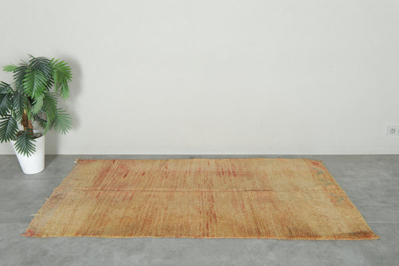 Minimalist beige Moroccan wool rug - 3.6 ft x 7.1 ft