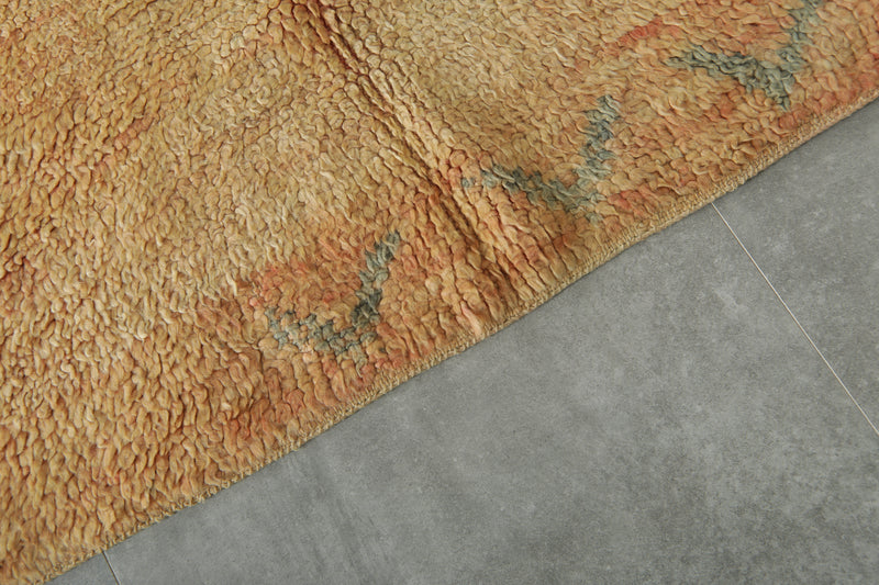 Minimalist beige Moroccan wool rug - 3.6 ft x 7.1 ft