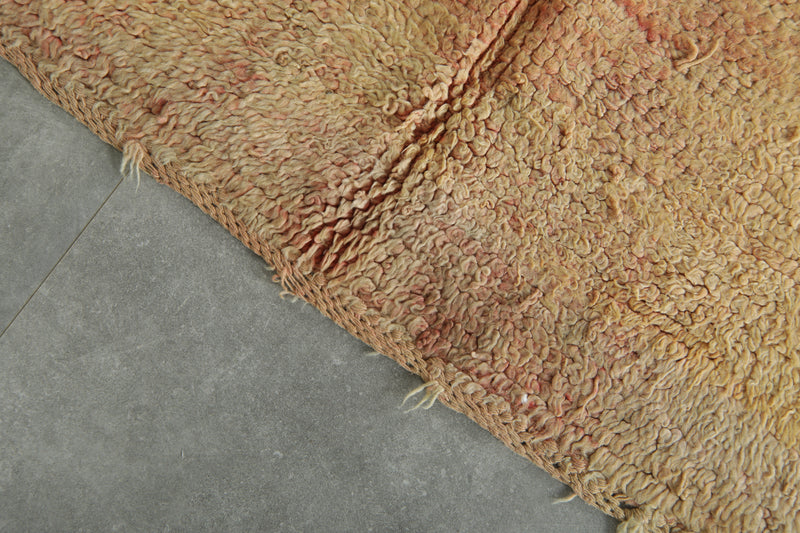 Minimalist beige Moroccan wool rug - 3.6 ft x 7.1 ft