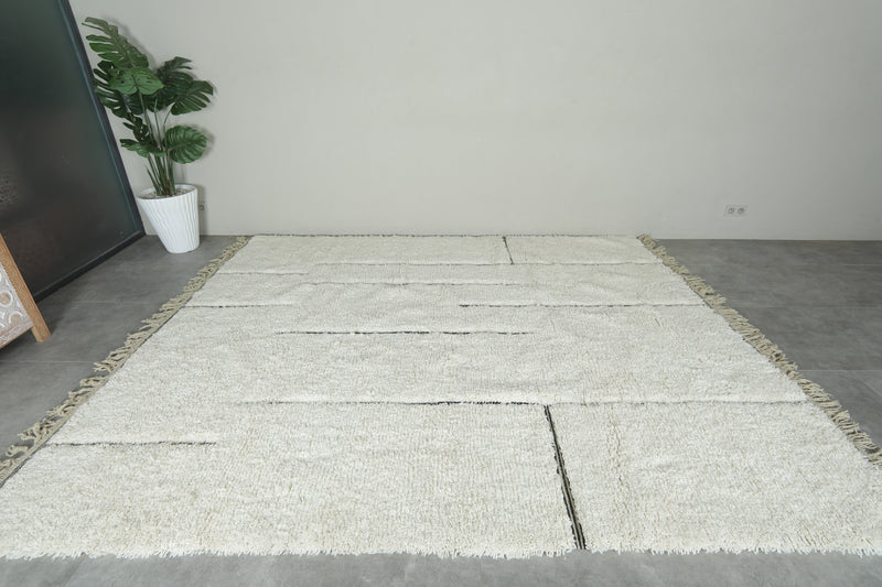 White beni ourain Moroccan rug with black geometric lines - 8.5 ft x 10.2 ft