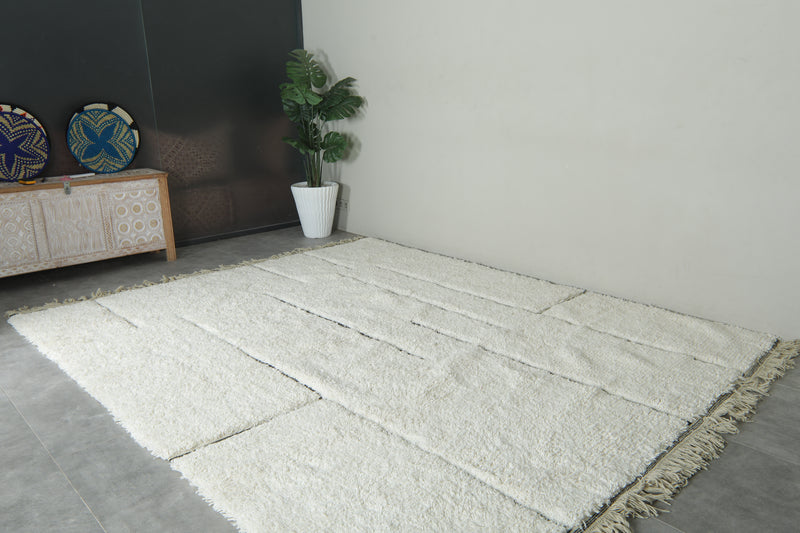 White beni ourain Moroccan rug with black geometric lines - 8.5 ft x 10.2 ft