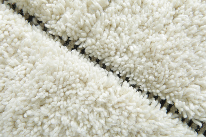 White beni ourain Moroccan rug with black geometric lines - 8.5 ft x 10.2 ft