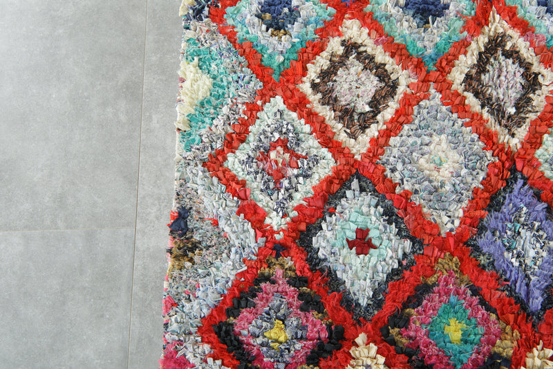 Handmade Moroccan boucherouite rug - 4.2 ft x 6.5 ft