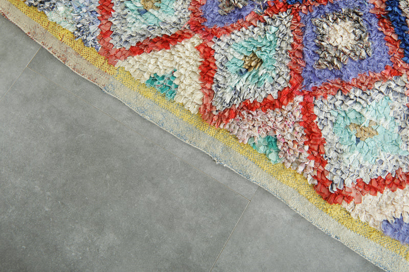 Handmade Moroccan boucherouite rug - 4.2 ft x 6.5 ft