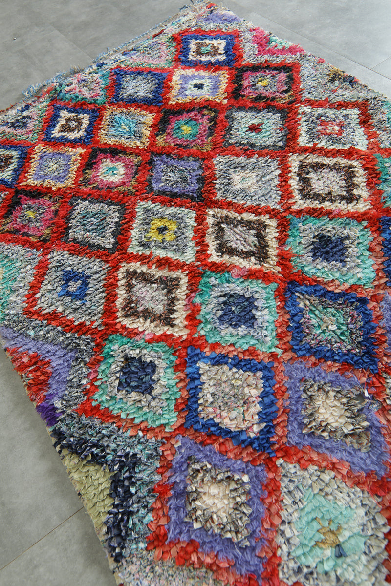 Handmade Moroccan boucherouite rug - 4.2 ft x 6.5 ft