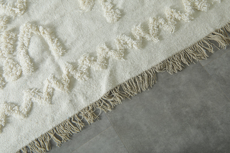 Handmade Moroccan kilim rug – White wool  - Custom rug