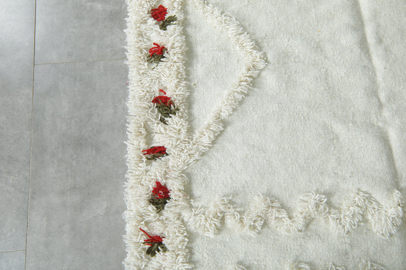 Handmade Moroccan kilim rug – White wool  - Custom rug