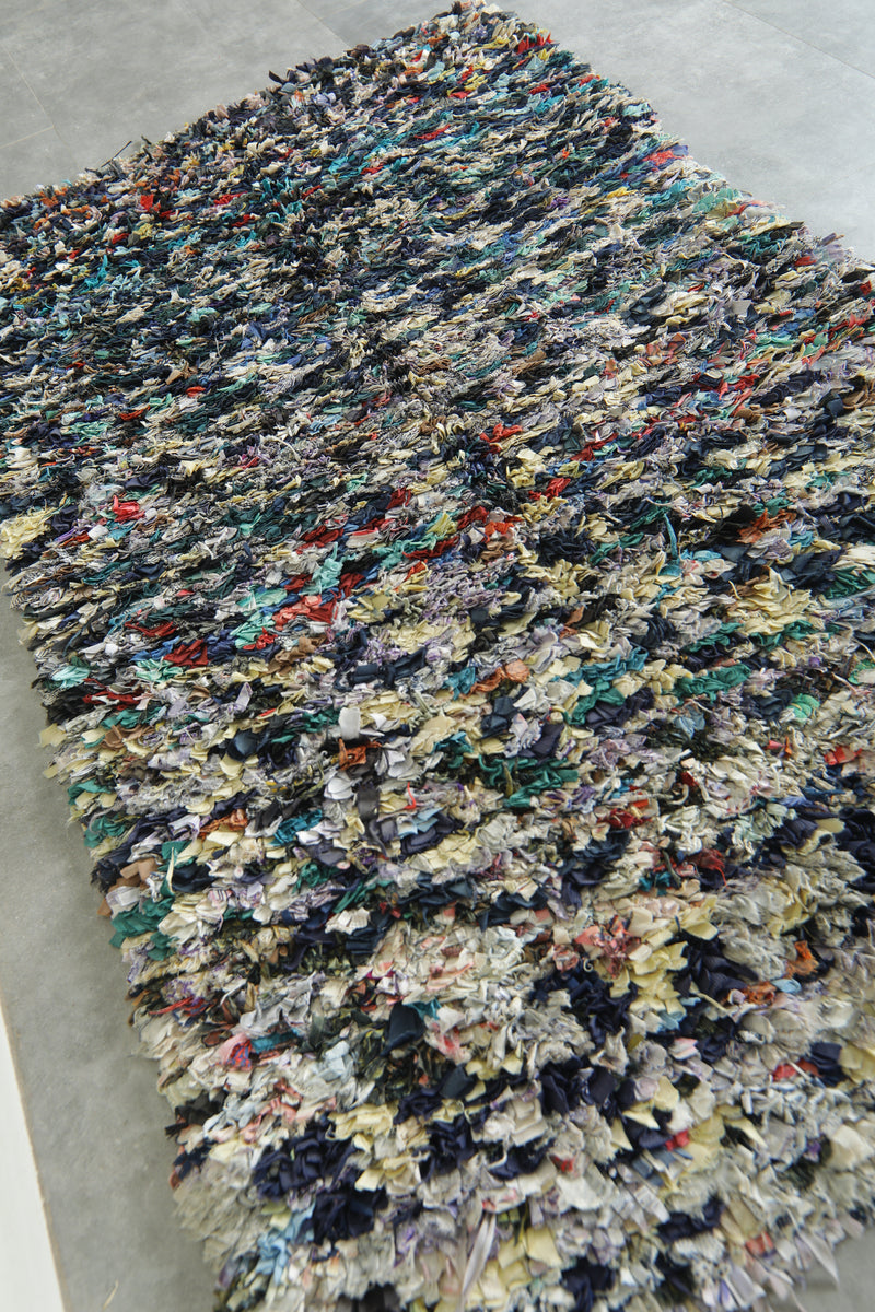 Handwoven Moroccan boucherouite rug - 3.9 ft x 6.7 ft