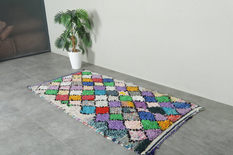 Boucherouite Moroccan rug with geometric diamond design - 3.6 ft x 6.8 ft